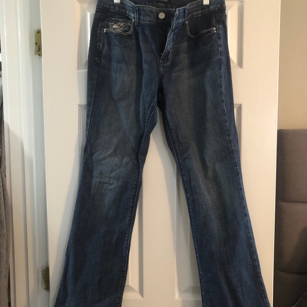 White House Black Market jeans only worn once